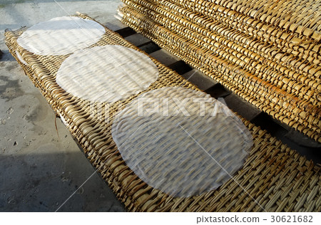 Rice noodle Rice noodle 30621682