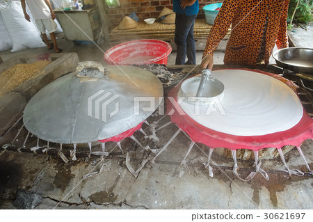 Rice noodle 30621697