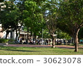 Park, public facilities, leisure, sports, walking, chatting, playing, playing basketball, competition, fitness, dating, making tea, chatting 30623078