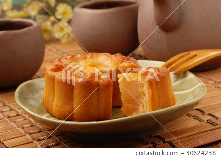 Moon cake Moon cake 30624238