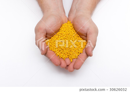 Polymeric dye in men's hands . Polymeric dye in men's hands . 30626032