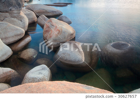 Beautiful Alpine Lake Tahoe in California Beautiful Alpine Lake Tahoe in California 30627657