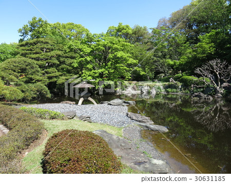 Ninomaru Garden in the Imperial Palace East Gardens with beautiful fresh greenery Ninomaru Garden in the Imperial Palace East Gardens with beautiful fresh greenery 30631185