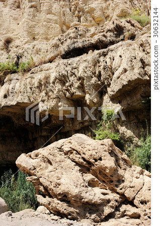 Dead Sea Mountains 30632144