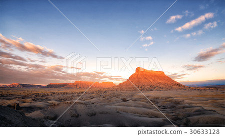 Factory Butte 30633128