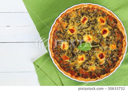 creamy and cheesy spinach, Feta tart creamy and cheesy spinach, Feta tart 30633732