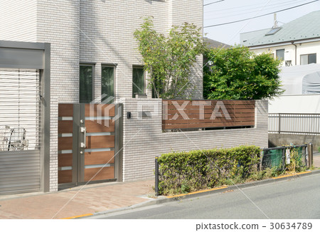 Exterior design image of housing 30634789