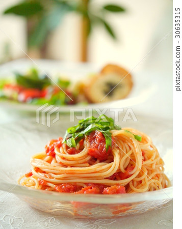 Cappellini restaurant image of cold tomatoes 30635315