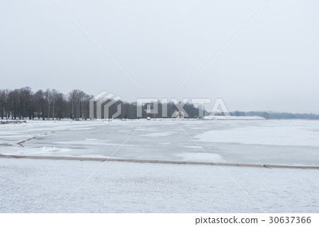 Frosty sea in winter, full of snow. Frosty sea in winter, full of snow. 30637366