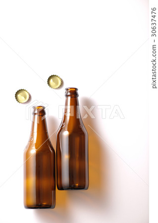 一個空瓶子 30637476