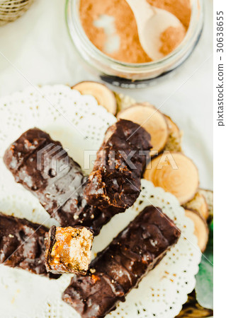 Homemade raw chocolate candy snickers bars Homemade raw chocolate candy snickers bars 30638655