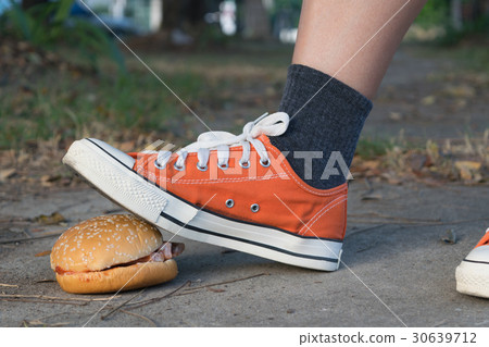 Hamburger and jogging Hamburger and jogging 30639712