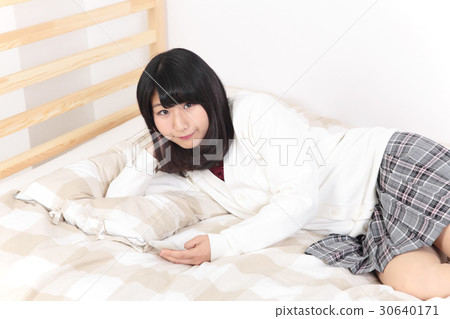 女高中生放鬆 女高中生放鬆 30640171
