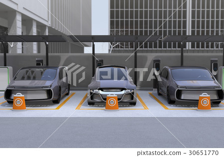 無人操作電動車停在共享私人停車場的汽車。汽車共享的概念 30651770