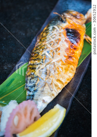 Grilled saba fish 30652912