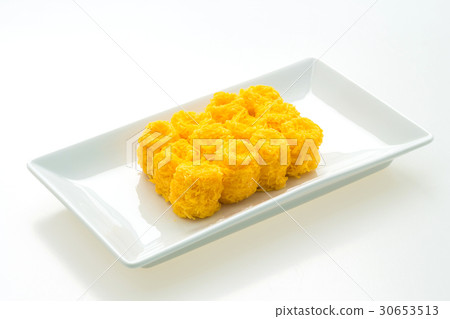 Sweet dessert 30653513