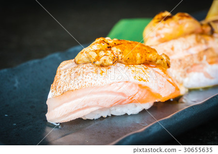 Salmon sushi Salmon sushi 30655635