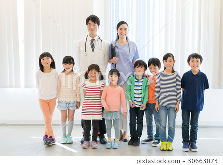 Health checkup Elementary school student medical examination medical image Health checkup Elementary school student medical examination medical image 30663073