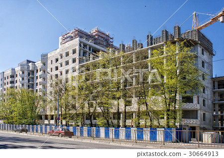 construction of a multi-storey residential building construction of a multi-storey residential building 30664913
