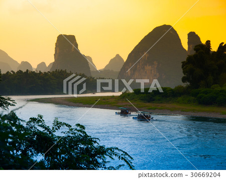 Sunset at Li River 30669204