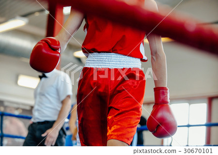 break between rounds break between rounds 30670101