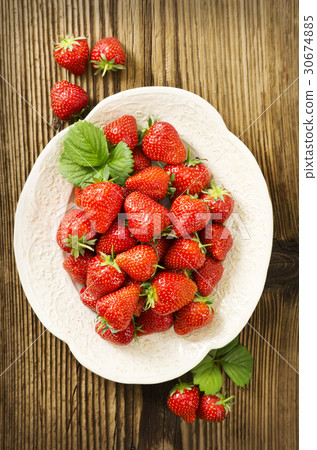 fresh strawberries 30674885