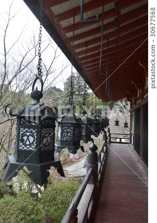 Corridor · lantern lantern (Takeshi Shrine · Hall of worship / Sakurai City Nara County 319 Nara Prefecture) 30677568