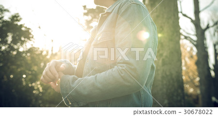 女子 30678022