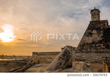Sunset over cityscape of Cartagena with city wall 30679765