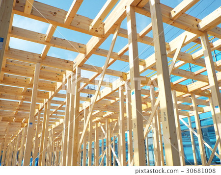 我們將組裝木柱的柱子和梁 我們將組裝木柱的柱子和梁 30681008