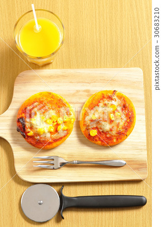 Pizza Pizza 30683210
