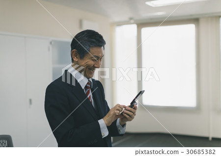 電話 笑容 笑臉 30685382