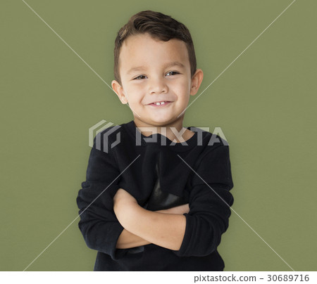 A little boy is really confidence A little boy is really confidence 30689716