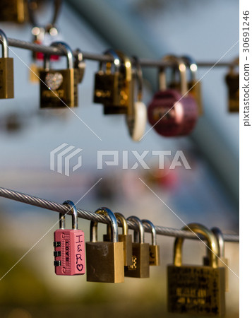 Key of love Kobe Venus Bridge 30691246