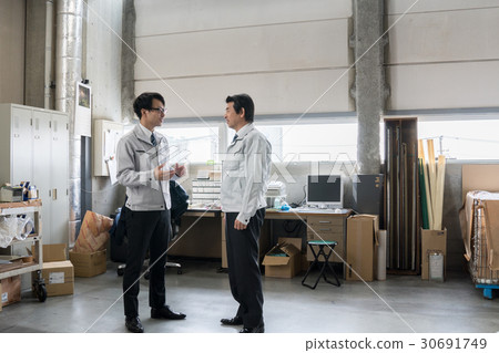 Business image / warehouse 30691749