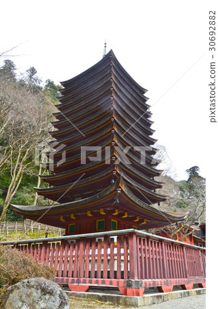 Daishan Shrine's "Triple Tower" (Takamine, Sakurai City, Nara Prefecture) 30692882