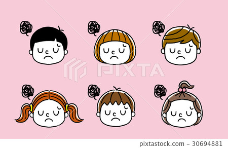 孩子的表情：失望，擔心 30694881