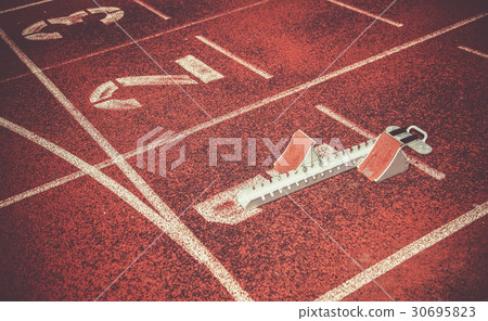 finish line 30695823