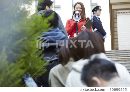 人們排隊 30699235