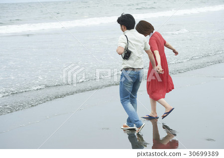 Retro couple 30699389