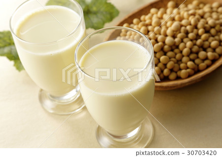 Soy milk 30703420