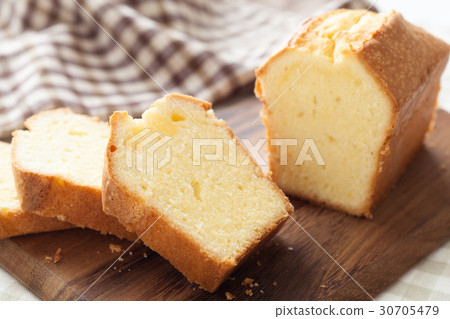 Pound Cake  30705479