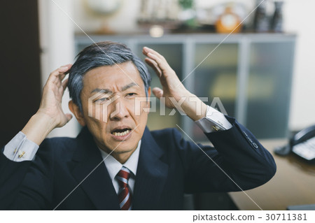 銀髮族 商務人士 商人 30711381