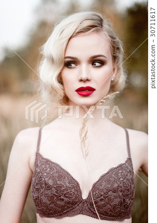 Beautiful and elegant smiling sexy blonde woman Beautiful and elegant smiling sexy blonde woman 30711617