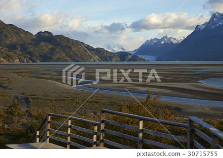 Patagonia Vista 30715755