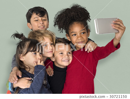 Little Children Taking Group Wefie 30721150