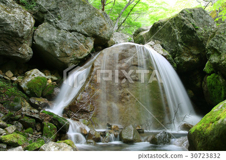 新月瀑布（福島縣大山村） 30723832