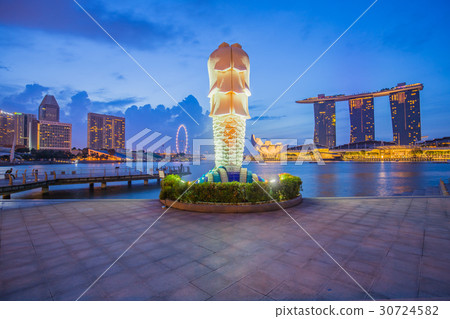 The Merlion city center of Singapore The Merlion city center of Singapore 30724582