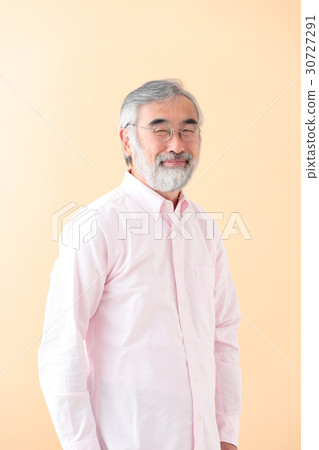 Senior man portrait 30727291
