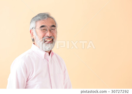 Senior man portrait 30727292